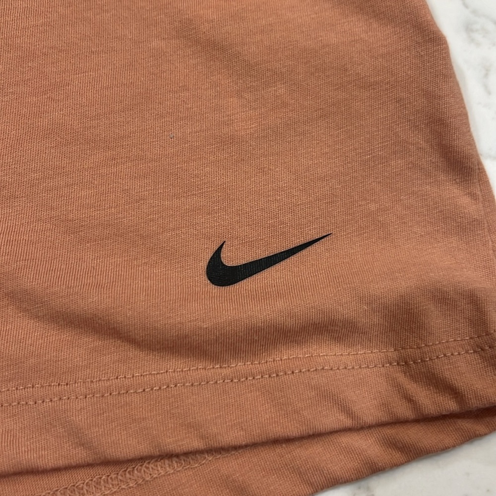 Nike Small Women’s Tank Top - Picture 2 of 5